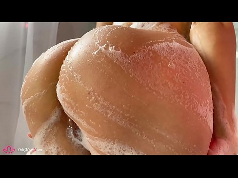 ❤️ Morena se masturba el coño con un vibrador hasta alcanzar un intenso orgasmo en la ducha ☑ Follar en es.yh9n.top ❌️